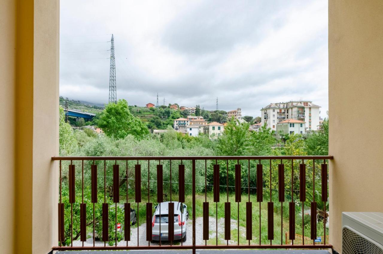 Апартаменты Joivy Chic Chiavari Apt With 2 Spacious Terraces Экстерьер фото