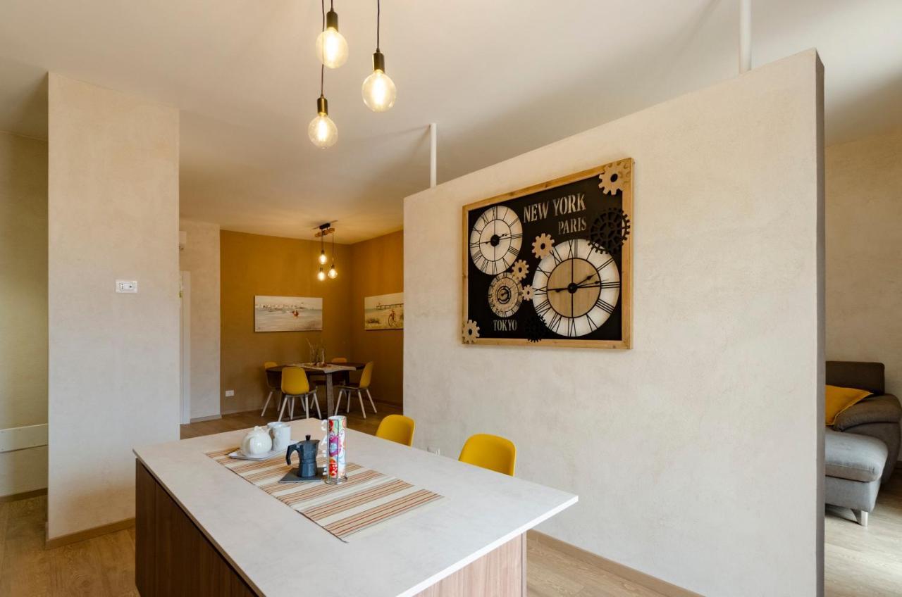 Апартаменты Joivy Chic Chiavari Apt With 2 Spacious Terraces Экстерьер фото